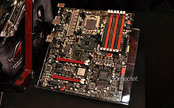 ꡼ No.010 | COMPUTEXϥޡʤ¿о줷ASUS֡ޥܡɤΥȥԥå­ǥå