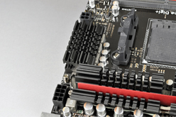 AMD FXбASUSޡޥܡɡCrosshair V Formulaפ򳵴ѤƤߤ