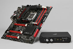 画像ギャラリー No.029のサムネイル画像 / 「Maximus V Formula」フォトレポート。8月登場予定のゲーマー向けマザー,その概要を押さえる