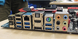 画像ギャラリー No.011のサムネイル画像 / ASUS,Intel Z87 Expressを搭載する「R.O.G.」ブランドのゲーマー向けマザーボードなどを披露