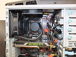 ���������꡼ No.004�Υ���ͥ������ / ASUS��CPU�����С������å��ܥ�����ܤΥ����ޡ������ǥ����ȥå�PC�������Haswell��Kepler���ͤ�