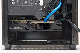 PCゲーマーのための「超小型ゲームPC」自作講座。カード長170mmのASUS PCゲーマーのための「超小型ゲームPC」自作講座。カード長170mmのASUS