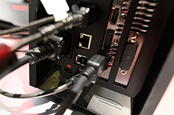 ꡼ No.010 | COMPUTEXASUSΥ󥸥˥ʹROG XG Station 2סThunderbolt 3ܦǤĤʤ볰դեåܥåλȤߤȤ