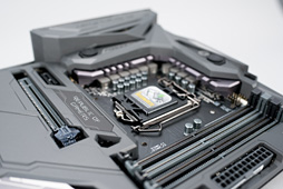꡼ No.015 | ROG MAXIMUS IX FORMULAפ٤Ƥߤ롣Z270ܤΥޡե饰åץޥܡɤϤʤ䡩