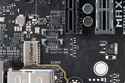 ꡼ No.040 | ROG MAXIMUS IX FORMULAפ٤Ƥߤ롣Z270ܤΥޡե饰åץޥܡɤϤʤ䡩