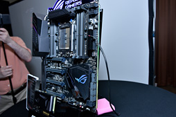 ꡼ No.004Υͥ / COMPUTEXASUSRyzen ThreadripperбX399åץåܥޥܡɤϪ