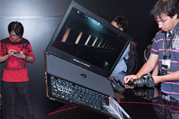 ꡼ No.003Υͥ / COMPUTEXGTX 1080ܤʤΤ˸鷺18mmΥޡΡPCROG Zephyrusסθܤȥڥå