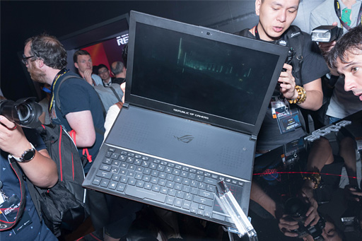 ꡼ No.007Υͥ / COMPUTEXGTX 1080ܤʤΤ˸鷺18mmΥޡΡPCROG Zephyrusסθܤȥڥå