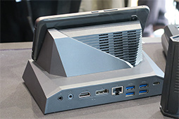 ���������꡼ No.028�Υ���ͥ������ / ASUS�տȤΥ����ޡ��������ޡ��ȥե����ROG Phone�פ�11��23����ȯ����ꡣ���ʤ���13����