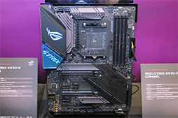 画像集 No.011のサムネイル画像 / ASUS，Ryzen 3000＆PCIe 4.0対応の「X570」チップセットを採用するゲーマー向けマザーボード計9製品を発表
