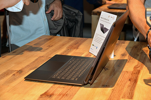 ���������꡼ No.014�Υ���ͥ������ / ASUS�������ޡ��������ޡ��ȥե����ROG Phone II�פ������Ծ������ȯɽ��1TB���ȥ졼����ܤΡ�Ultimate Edition�פ��о�