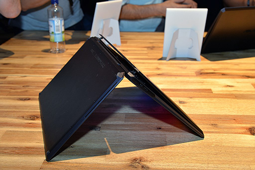 ���������꡼ No.015�Υ���ͥ������ / ASUS�������ޡ��������ޡ��ȥե����ROG Phone II�פ������Ծ������ȯɽ��1TB���ȥ졼����ܤΡ�Ultimate Edition�פ��о�