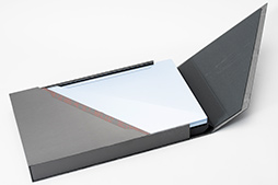 ���������꡼ No.004�Υ���ͥ������ / �俧�������Ρ���PC��ROG Zephyrus S GX502GV�ץƥ��ȥ�ݡ��ȡ������ޡ������餷���ʤ������ܤ˽��¤Υ��ڥå������ɤ�����