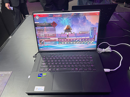 画像集 No.014のサムネイル画像 / 今年のゲームノートPCはアスペクト比16：10がメインに。ASUSが発表したゲーマー向けノートPCを写真でチェック