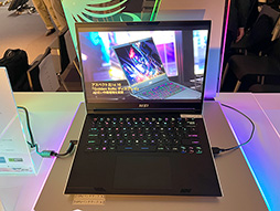 画像集 No.015のサムネイル画像 / 今年のゲームノートPCはアスペクト比16：10がメインに。ASUSが発表したゲーマー向けノートPCを写真でチェック