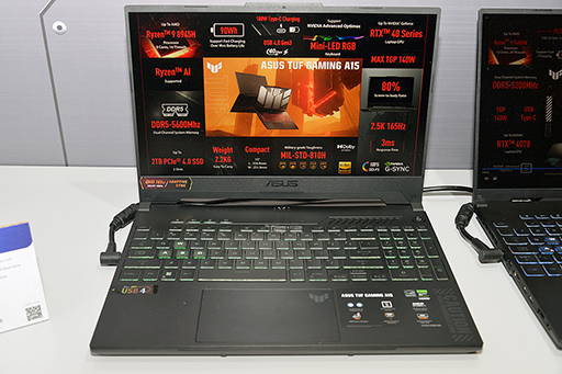 画像ギャラリー No.020のサムネイル画像 / ウルトラワイドの有機ELディスプレイやNUCにも注目。ノートPC以外にも気になるASUSの新製品をまとめてチェック