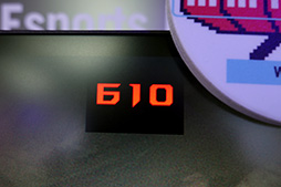 画像ギャラリー No.004のサムネイル画像 / 世界最速610Hz表示のゲーマー向けTN液晶ディスプレイをASUSが披露。24インチ級液晶パネルを選んだ驚きの理由とは?