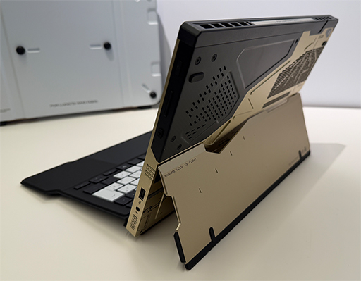 画像ギャラリー No.004のサムネイル画像 / コジプロコラボ2-in-1 PCや2画面搭載ノートPCに注目。ASUSが2026年の最新ゲーマー向けPCを披露