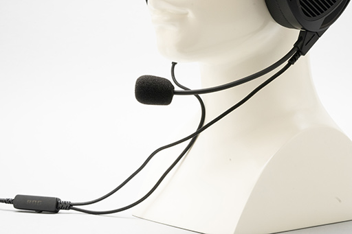 画像ギャラリー No.013のサムネイル画像 / 一度は体験したい平面駆動型スピーカー＋開放型のゲーミングヘッドセット「ROG Kithara」をレビュー