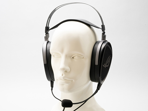 画像ギャラリー No.035のサムネイル画像 / 一度は体験したい平面駆動型スピーカー＋開放型のゲーミングヘッドセット「ROG Kithara」をレビュー