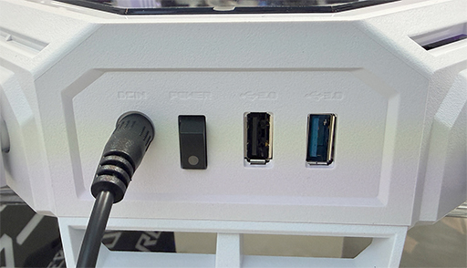 画像ギャラリー No.003のサムネイル画像 / ルーターにもAIを搭載。Wi-Fi 7対応のゲーマー向け新型ルーターをASUSが披露