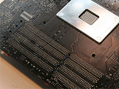 画像ギャラリー No.005のサムネイル画像 / Intel,「Core i7」対応のハイエンドX58マザーボード「Smackover」を公開