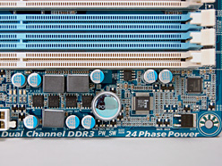 画像ギャラリー No.014のサムネイル画像 / GIGABYTEのP55マザー最高峰「GA-P55-UD6」,そのポイントをチェックする