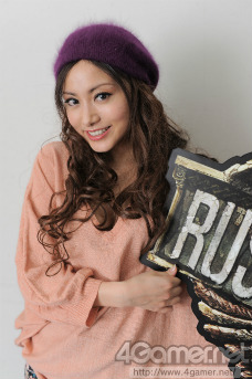 画像ギャラリー No.001のサムネイル画像 / キーワードは“逆境と闘う”,“なんでちゃん”。「RUSTY HEARTS」の新規プレイアブルキャラ「ローゼル」を演じる声優・たかはし智秋さんにインタビュー