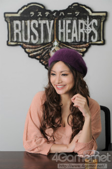 画像ギャラリー No.008のサムネイル画像 / キーワードは“逆境と闘う”,“なんでちゃん”。「RUSTY HEARTS」の新規プレイアブルキャラ「ローゼル」を演じる声優・たかはし智秋さんにインタビュー