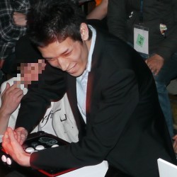 画像ギャラリー No.005のサムネイル画像 / 「ストリートファイターIV」の猛者達が新宿に集結,世界中から注目を集めた格ゲーイベント「GODSGARDEN #2」レポート