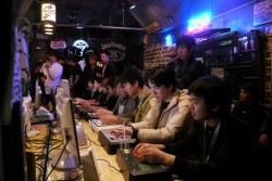 画像ギャラリー No.031のサムネイル画像 / 「ストリートファイターIV」の猛者達が新宿に集結,世界中から注目を集めた格ゲーイベント「GODSGARDEN #2」レポート