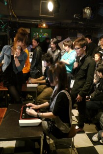 画像ギャラリー No.032のサムネイル画像 / 「ストリートファイターIV」の猛者達が新宿に集結,世界中から注目を集めた格ゲーイベント「GODSGARDEN #2」レポート