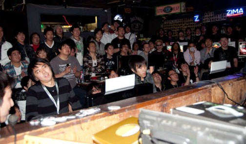 画像ギャラリー No.043のサムネイル画像 / 「ストリートファイターIV」の猛者達が新宿に集結,世界中から注目を集めた格ゲーイベント「GODSGARDEN #2」レポート