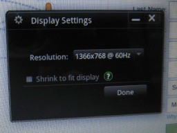 画像ギャラリー No.015のサムネイル画像 / ドックにつなぐとPCのように使える新コンセプトスマートフォン「ATRIX 4G」は,スーパーケータイ台風の目となるか