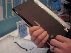 画像ギャラリー No.021のサムネイル画像 / Windows 7搭載型やAndroid搭載型が揃ったASUSのタブレット端末に実際に触ってみた