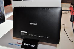 ꡼ No.004Υͥ / COMPUTEXViewSonicWindows 7Androidǥ奢֡Ȥ10֥åȤȯɽShuttleϵŬޡդ֥åȤŸ