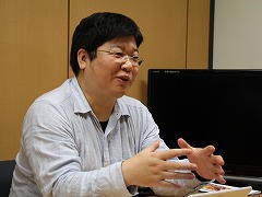 ���������꡼ No.001�Υ���ͥ������ / ��iPhone�Ͼ�ε�����Ф��ʤ��ʤ鳫ȯ���ʤ��� �ȥ���IV�餷���ɤ�Ű��Ū���ɵᤷ��iPhone/iPod touch�ѡ֥��ȥ꡼�ȥե�������IV�׳�ȯ�ץ��ǥ塼�������󥿥ӥ塼