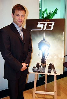 画像集#007のサムネイル/ジャンクハンター吉田のゲームシネシネ団:第6回「パート3公開記念『スターシップ・トゥルーパーズ3』の監督&主役に突撃!」<後編>