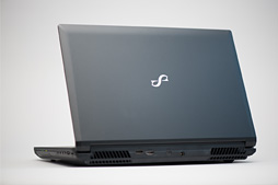 画像ギャラリー No.032のサムネイル画像 / 【PR】3D性能は折り紙付き。iiyama PCから登場したゲーマー向けノートPCの持つ,侮れない実力を探る