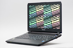 画像ギャラリー No.006のサムネイル画像 / 【PR】これは傑作。4KとフルHDから液晶を選べるiiyama PCのGTX 970M搭載ノー トは,お世辞抜きで隙がなかった