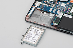 画像ギャラリー No.026のサムネイル画像 / 【PR】これは傑作。4KとフルHDから液晶を選べるiiyama PCのGTX 970M搭載ノー トは,お世辞抜きで隙がなかった