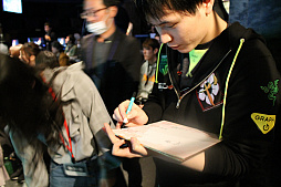 ���������꡼ No.018�Υ���ͥ������ / LEVEL���NVIDIA���ץ������ޡ���������������פȥ��ݥ󥵡���������롣Ĵ������Ԥ�줿ȯɽ��ȥե���ߡ��ƥ��󥰤��ݡ���