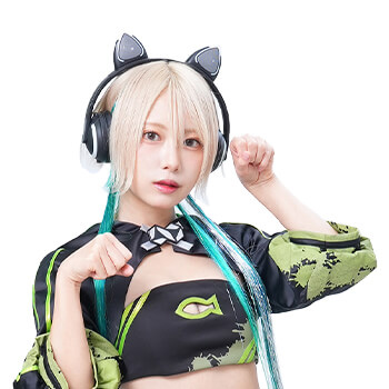 画像ギャラリー No.005のサムネイル画像 / LEVEL∞,コスプレイヤー「篠崎こころ」さんコラボの光るゲームPCを発売