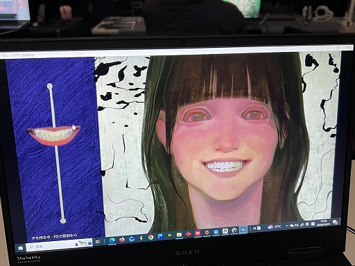 画像ギャラリー No.013のサムネイル画像 / 閉じた瞼の上に描かれた大きな目。「君はなぜそんな人なのか」が突きつける，社会的な仮面と本当の自分の相克