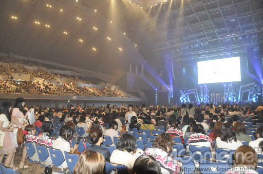 画像ギャラリー No.001のサムネイル画像 / 数千人の「先生」達が幕張へ集結。シリーズ5周年記念イベント「VitaminX いくぜっ!キラメキ★フルバースト 俺たちENDLESSX!!」(二日目)をレポート