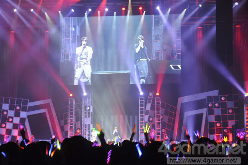 画像ギャラリー No.002のサムネイル画像 / 数千人の「先生」達が幕張へ集結。シリーズ5周年記念イベント「VitaminX いくぜっ!キラメキ★フルバースト 俺たちENDLESSX!!」(二日目)をレポート