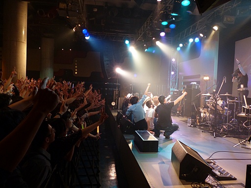 画像集#019のサムネイル/5人のボーカリストがゲームの舞台で熱唱。「すばらしきこのせかい  LIVE  〜Crossover 2nd〜」の模様をレポート