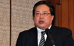 画像ギャラリー No.003のサムネイル画像 / 10大ニュースで振り返るIntelの1年。2010年は32nmプロセス採用の製品を全面展開へ