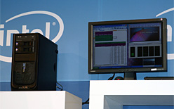 ꡼ No.006 | IntelCeBIT 200932nmץθҲ𤷡32nmץCPUClarkdaleArrandaleǥ