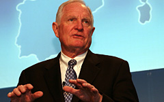 ꡼ No.011Υͥ / IntelCeBIT 200932nmץθҲ𤷡32nmץCPUClarkdaleArrandaleǥ